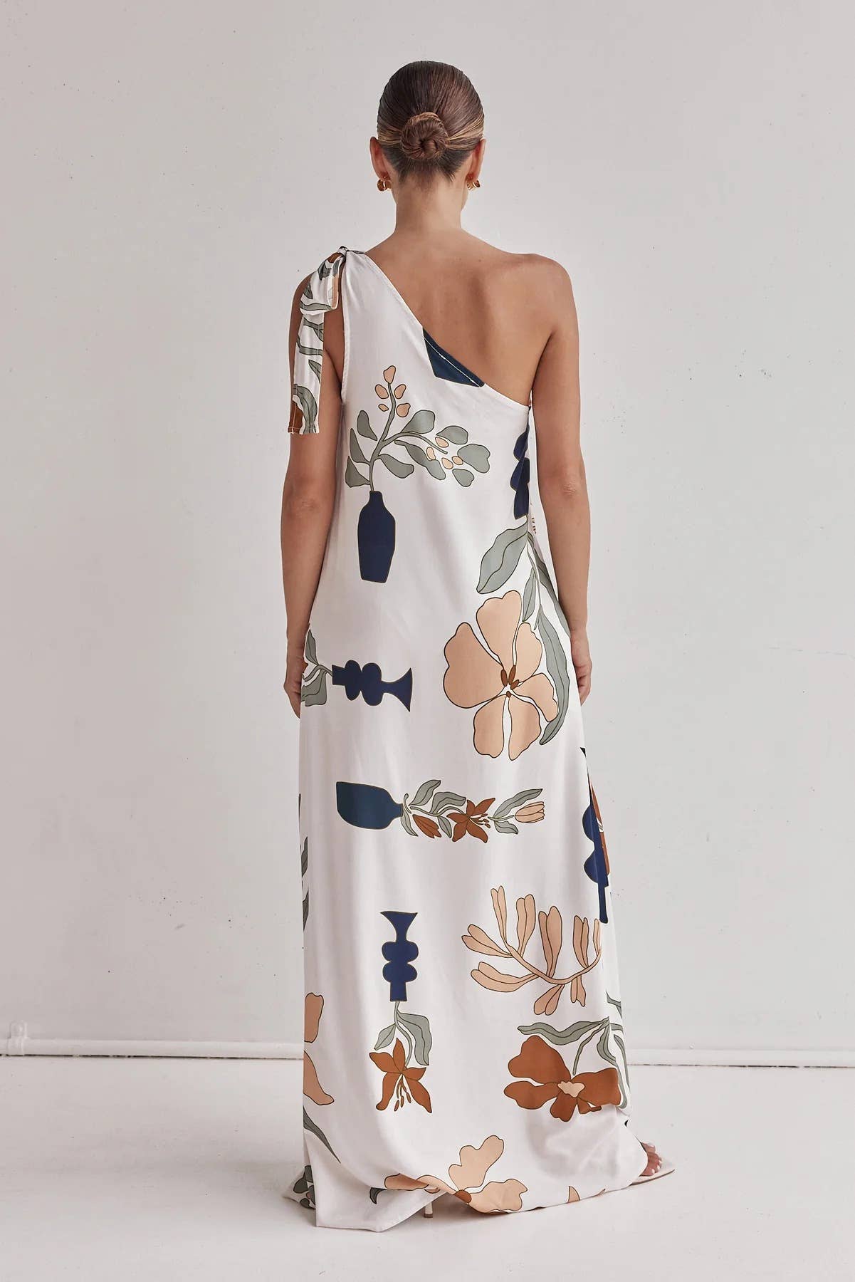 2025 Léonie Floral one shoulder dress w shoulder tie