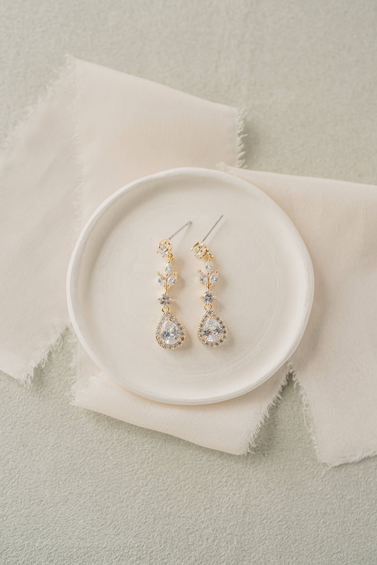 IN STORE ONLY Gold Bridal Swarovski Crystal Drop Earrings