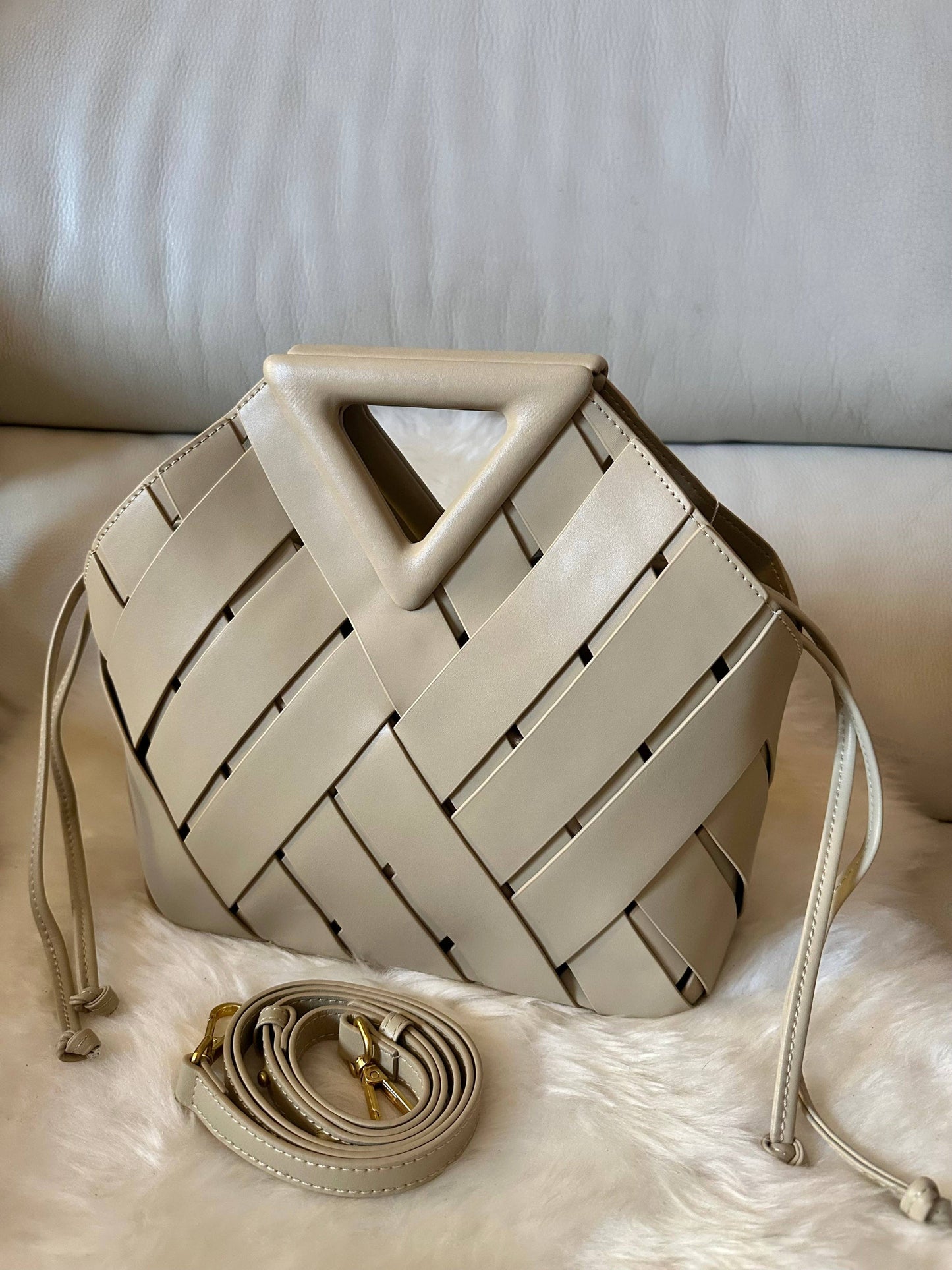 KATE- Genuine woven leather