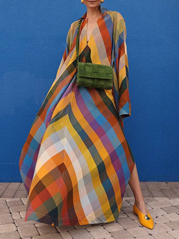 IN STORE ONLY - Long Sleeve Loose Contrast Color Split-Side V-Neck Maxi Dress