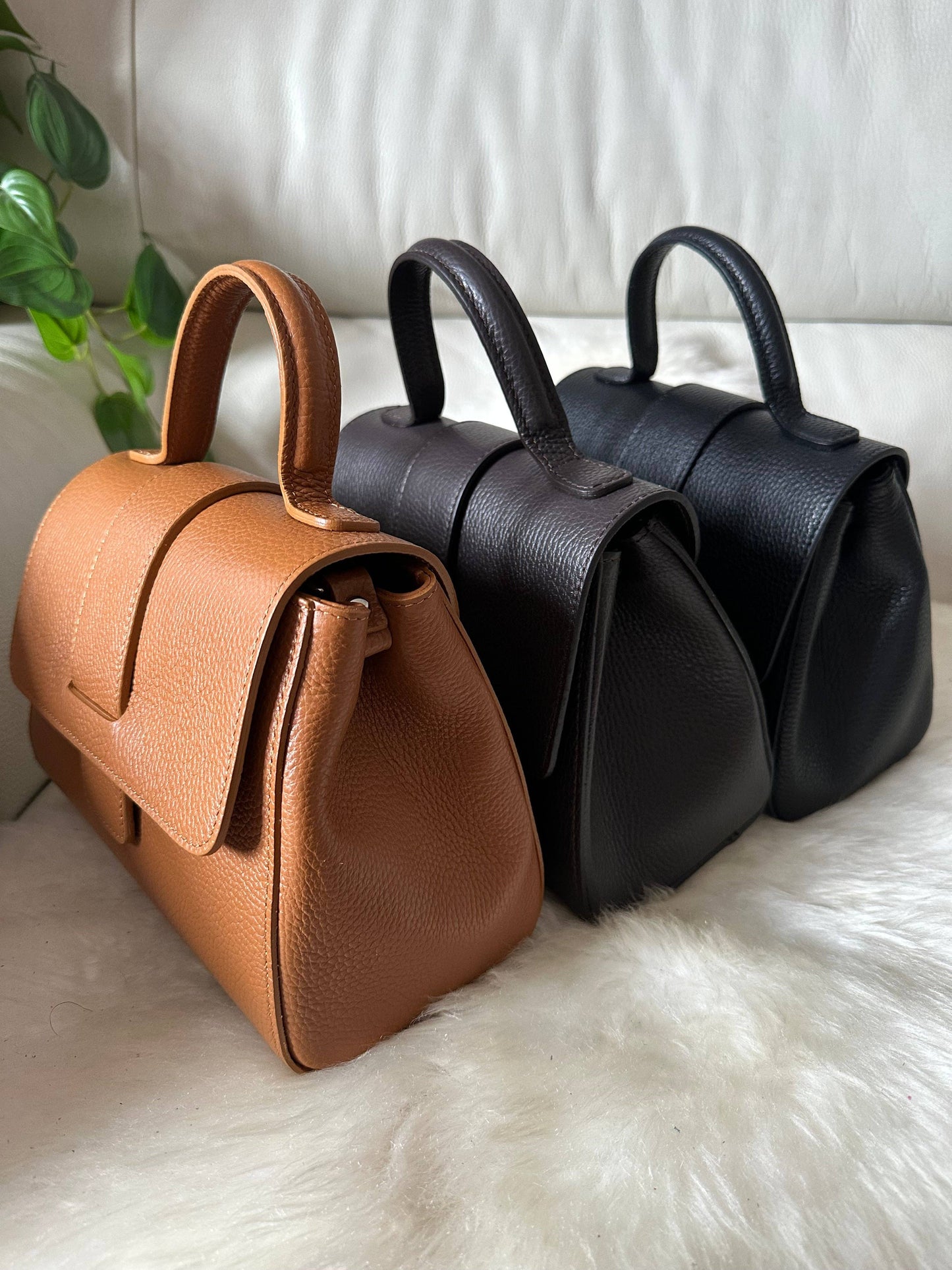 AGATA - genuine leather