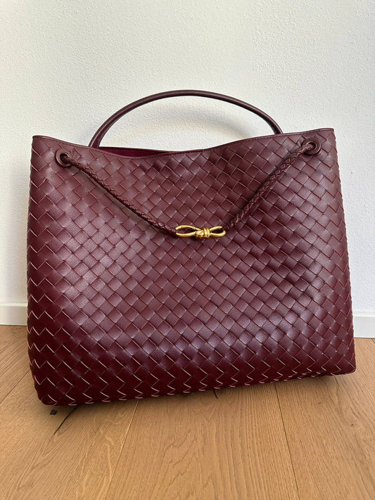 ISA grande - Genuine leather