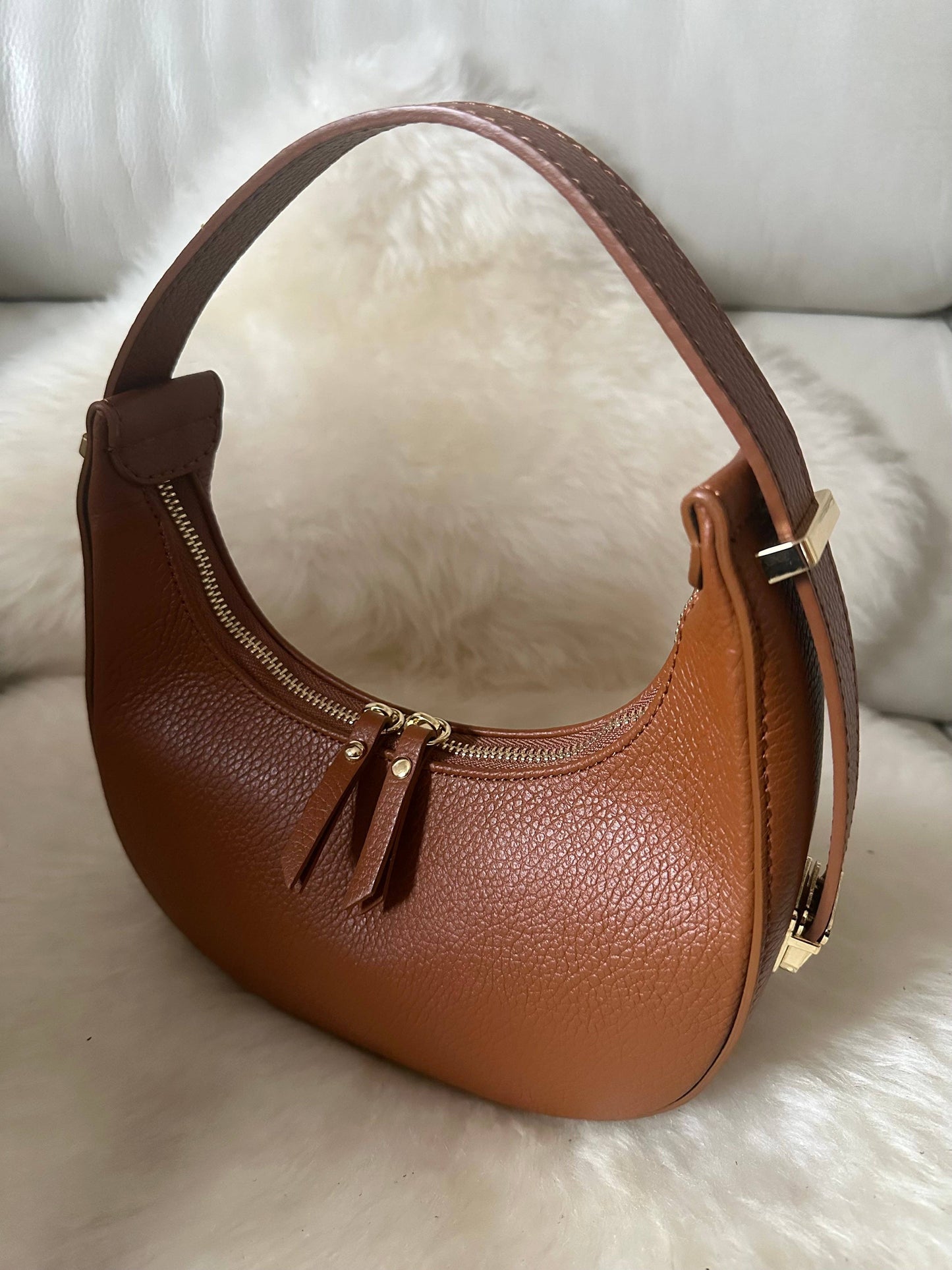 ELLY - MINI HOBO BAG