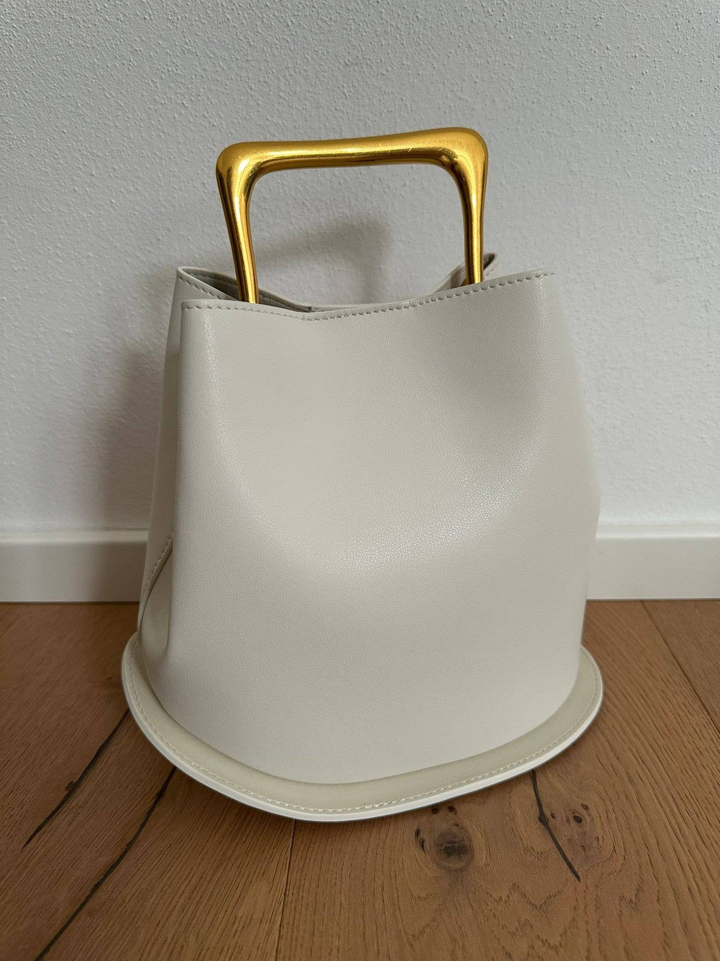 BELLA - Genuine leather BAG