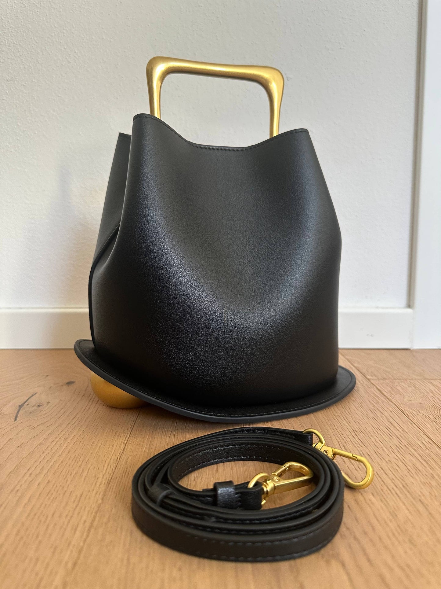 BELLA - Genuine leather BAG