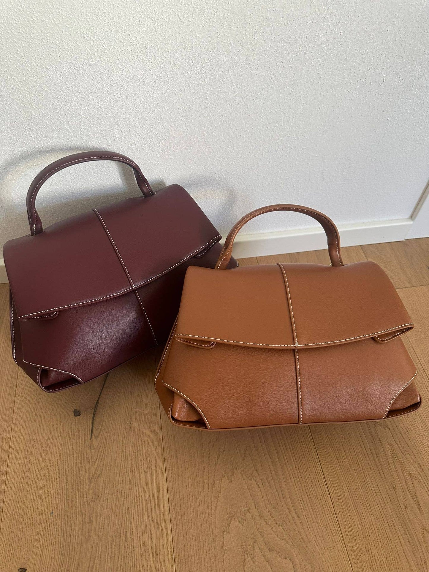 ZAYNA Large -handbag in refined genuine leather with shoulder strap