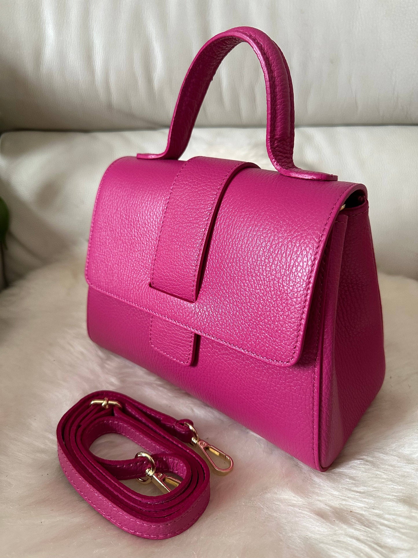 AGATA - genuine leather