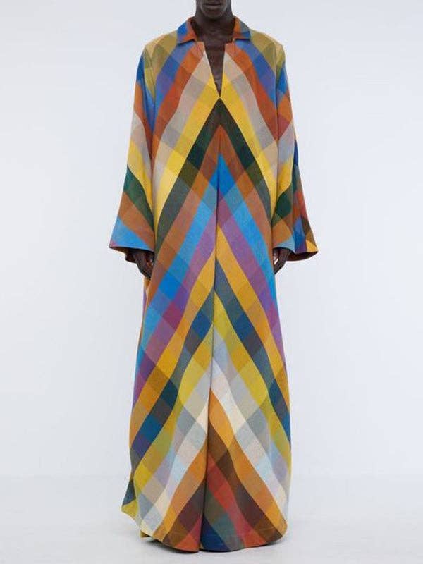 IN STORE ONLY - Long Sleeve Loose Contrast Color Split-Side V-Neck Maxi Dress