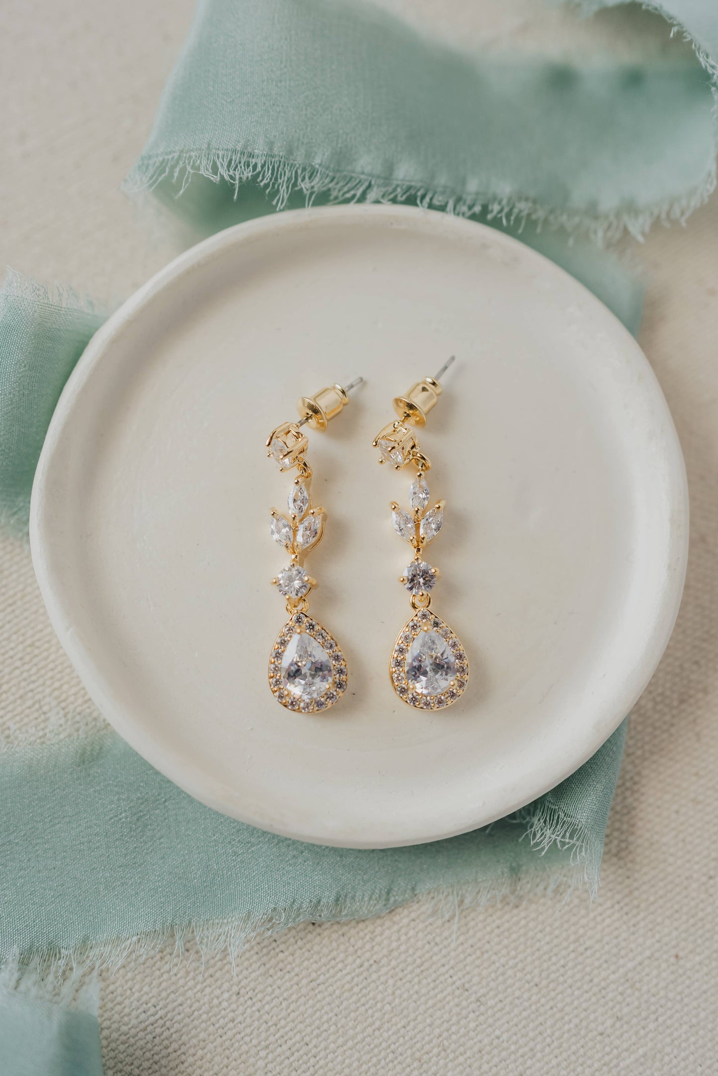 IN STORE ONLY Gold Bridal Swarovski Crystal Drop Earrings