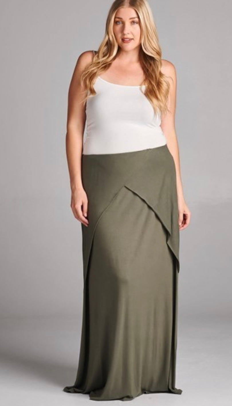 AVAILABLE IN STORE ONLY - PLUS SIZE MAXI SKIRT