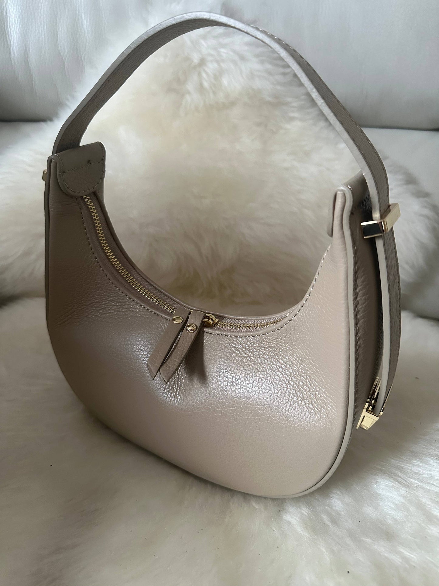 ELLY - MINI HOBO BAG