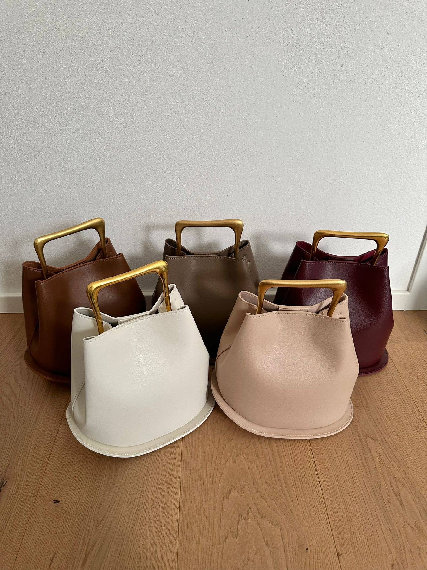 BELLA - Genuine leather BAG
