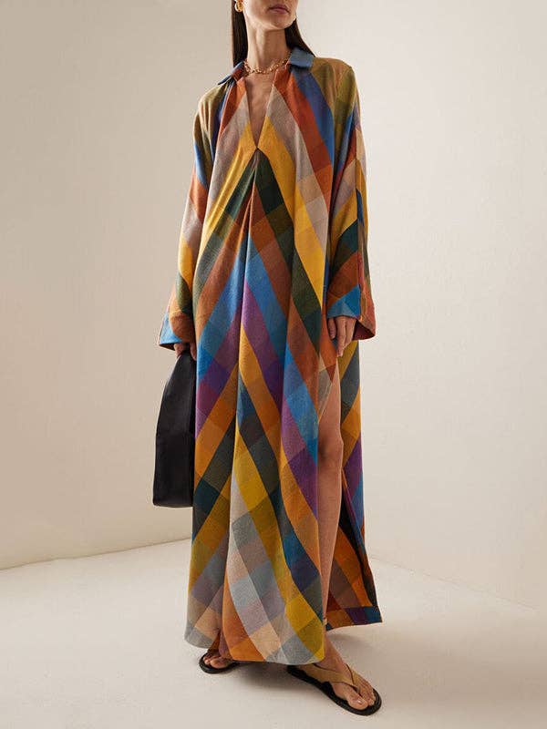 IN STORE ONLY - Long Sleeve Loose Contrast Color Split-Side V-Neck Maxi Dress