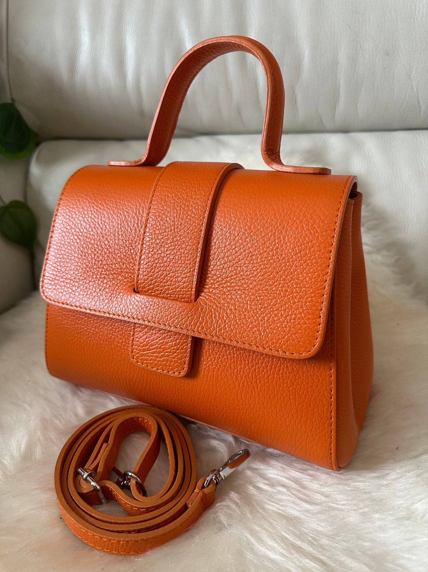 AGATA - genuine leather